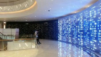 apple store mo 2.jpg