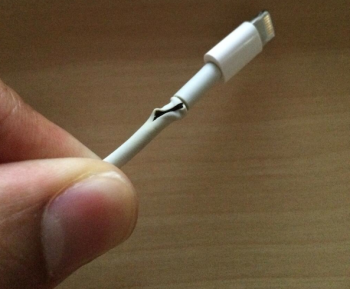 frayed-lightning-cable.png