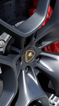 Lamborghini wheel.png
