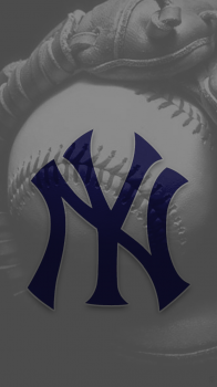 NY Yankees mitt ball 02.png