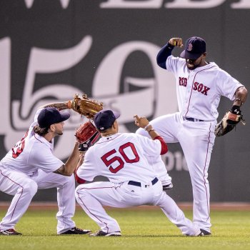 redsox-outfield.jpg