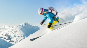 canada-working-holiday-female-skier.jpg