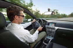 Astra GTC - et kik gennem panorama forruden2.jpg