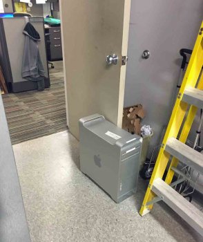 Designer-doorstep.jpg Designer-doorstep.jpg