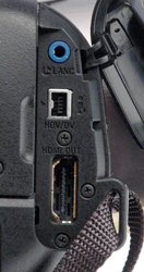 Sony-HDR-HC3-rightports.jpg