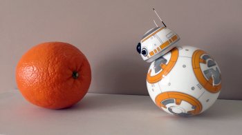 Porco_BB8Orangedesktop.jpg