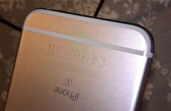 iphone.jpg