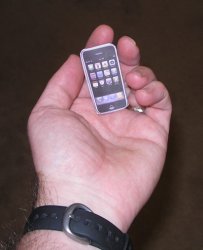 iphone.jpg