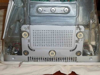 eMac-Refurb5.jpg