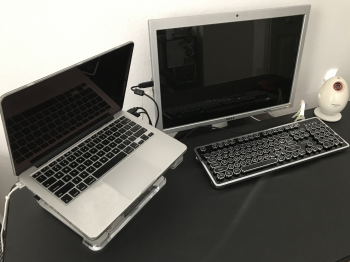 Azio MK Retro on desk.png