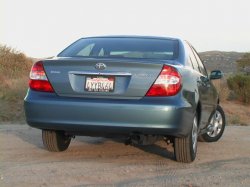 2003_toyota_camry_rear_1.jpg