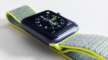applewatchband-sportloop-blitz-02.jpg