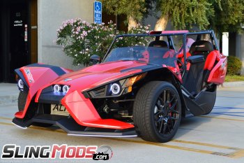 polaris-slingshot-panoramic-roof-fab-factory-4.jpg