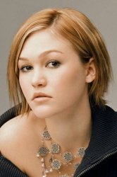 Julia Stiles 1.jpg