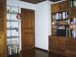 Room-6.jpg