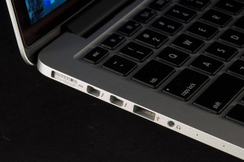 apple-macbook-pro-13-ret-2015-jacks2-1500x1000.jpg apple-macbook-pro-13-ret-2015-jacks2-1500x1000.jpg