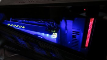nMP-asus-rog-xg-station-2-radeon-vega-frontier-edition-egpu.jpg