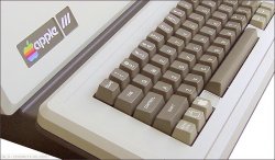 Apple_III_Keyboard_s1.jpg