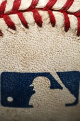 iPhoneBaseball.jpg