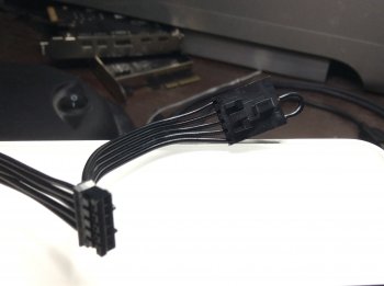 jumper wire in header.JPG