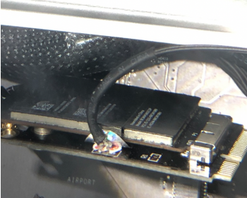 BT-USBCableAtCard.png