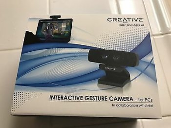 Creative-Senz3D-Web-Cam-interactive-gesture-camera-developer-_1.jpg