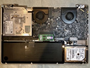 MacBookPro8,3.jpg MacBookPro8,3.jpg