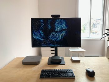 LG_UF4K-Logi_PMW_1.jpeg