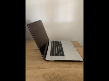 9D10894A-ABDE-4EC0-ABFE-E6091EAE1AD4.png