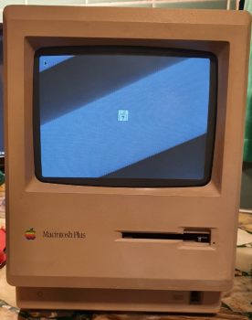 MacIsAlive.png