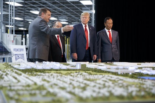 foxcontrump.jpg