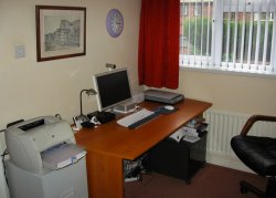 Desk.jpg