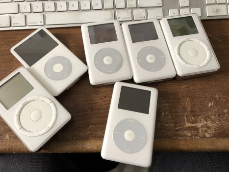 iPods.jpg