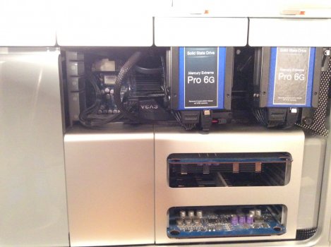 MAcPro3,1 dual 2.5" mod 4.JPG