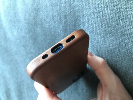 Phone 4.jpg
