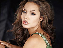 angelina_jolie1a_300x400[1].jpg