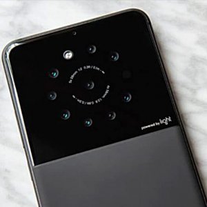 Light_smartphone001-780x520.jpg