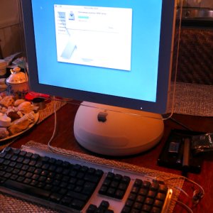 iMac G4 15.JPG