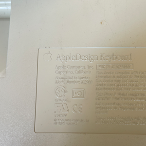 AppleDesign Keyboard Mexico M2980.png