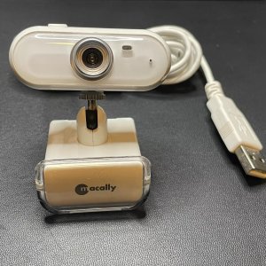Macally IceCam 2 7.jpg
