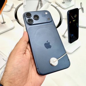 17 Pro Blue.jpeg