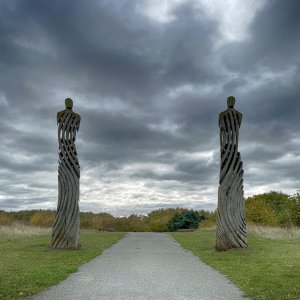 Sculptures at Jeskyns small.jpg