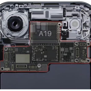 iPhone Air circuitry, cropped.png