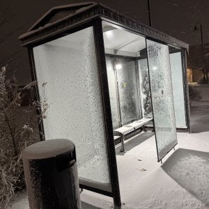 wintry_frost_caked_bus_stop_shelter.jpg