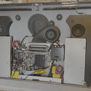 R1820WAinCase.jpg