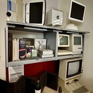 oldmacs.jpg