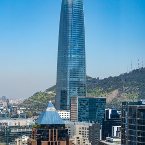 Grand Torre Santiago.jpg