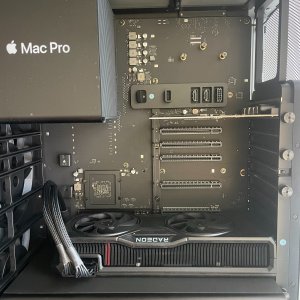 rack with 7800xt.jpg