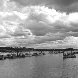 Castle View Moorings, Strood.jpg