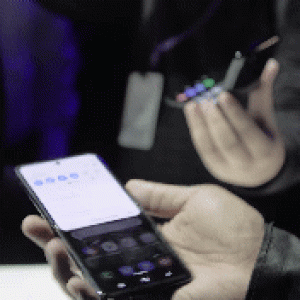 SmartSelect_20200211-222552_YouTube.gif